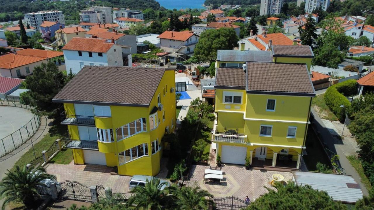Apartment Mery Pula Eksteriør bilde